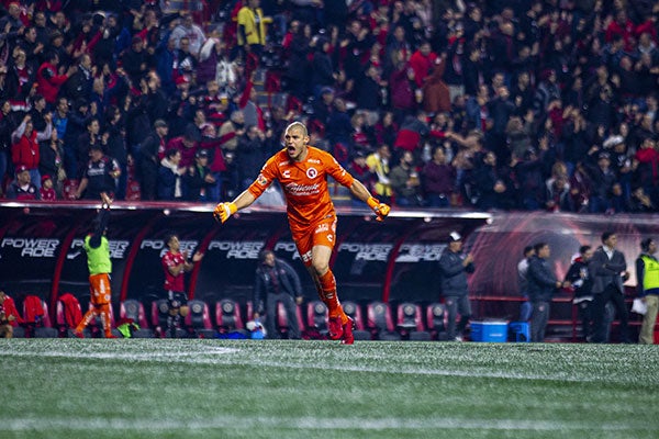  Gibrán Lajud en partido con Xolos