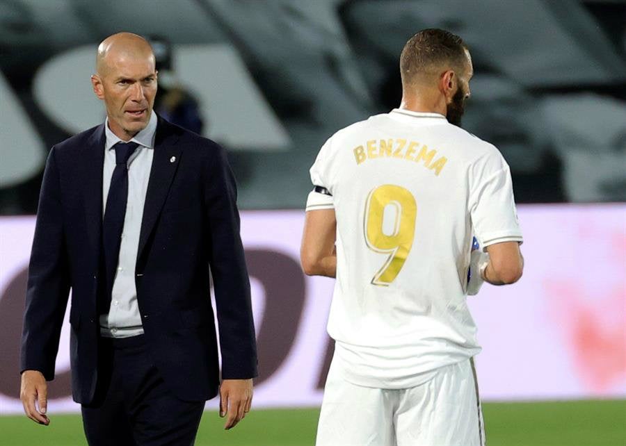 El técnico francés con Karim Benzema