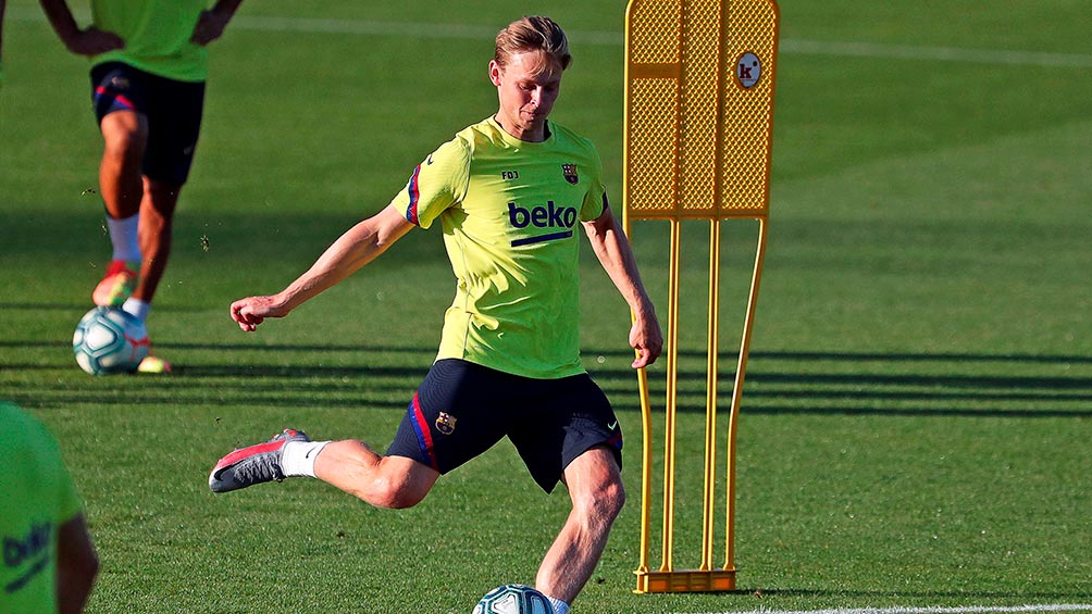 Barcelona: Frenkie de Jong sufrió una lesión en el sóleo