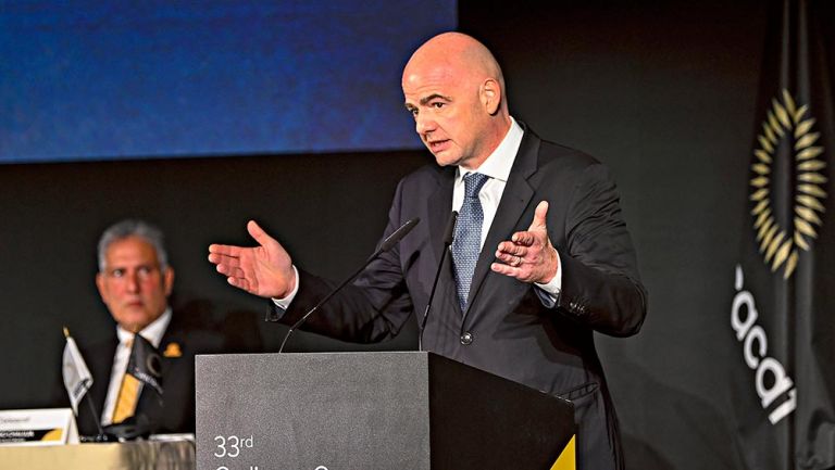 El presidente de la FIFA, durante una conferencia