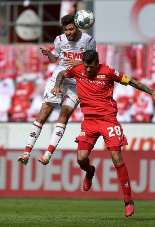 Jonas Héctor durante un juego del Colonia