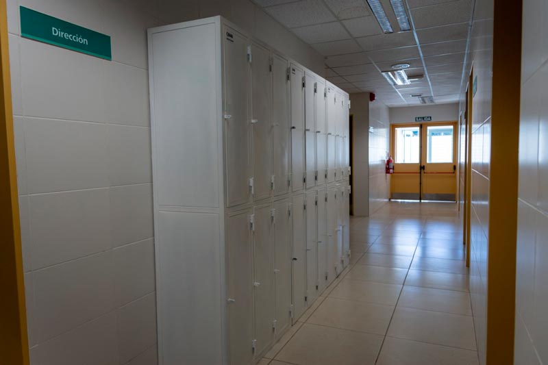 Los lockers en el Centro de Salud