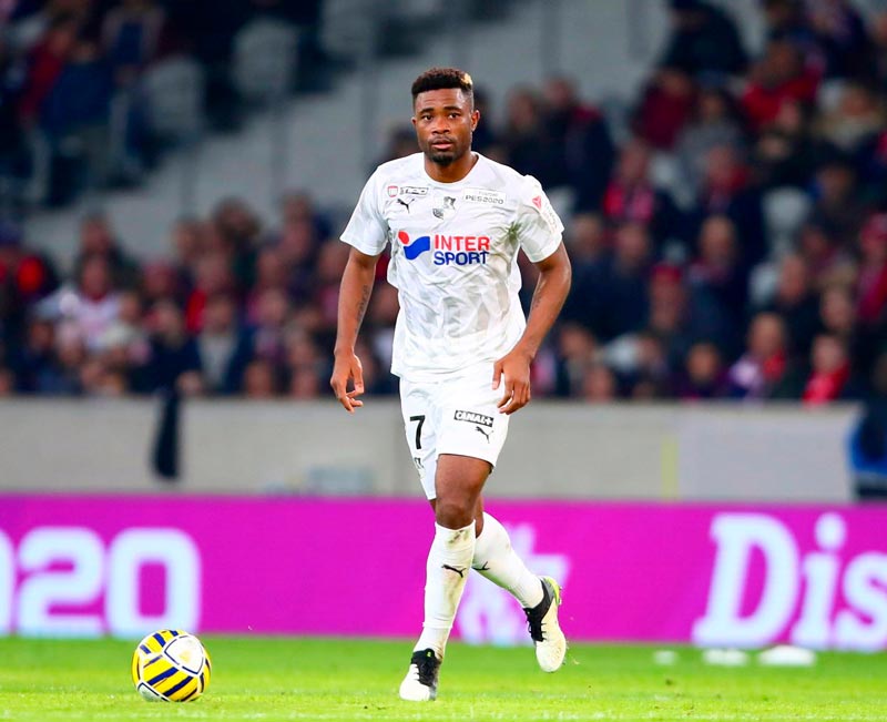 Aurélien Chedjou, durante un partido