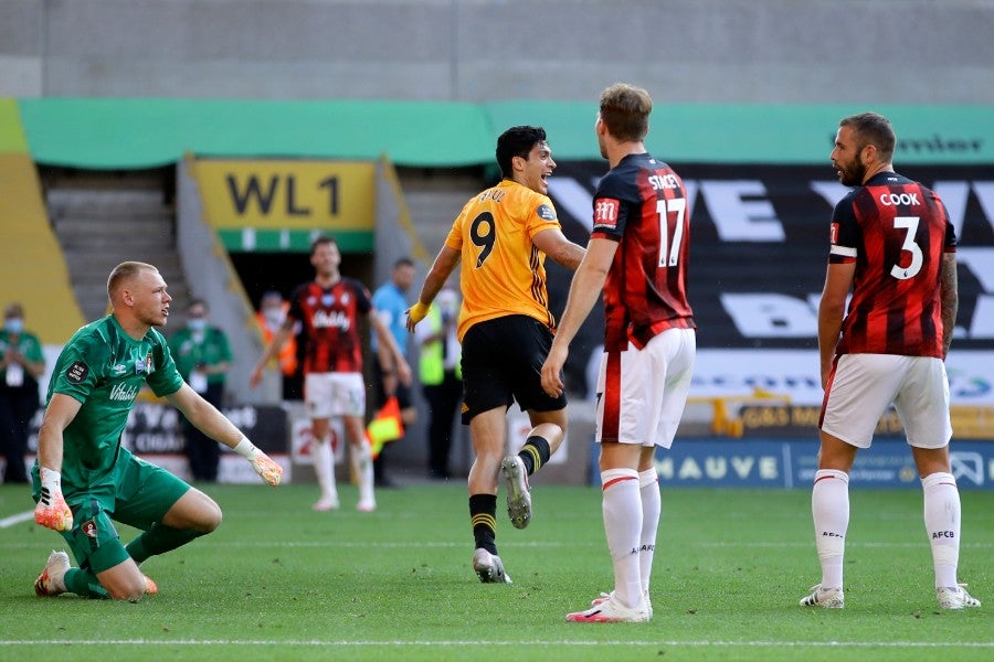 Raúl Jiménez celebrando el gol ante Bournemouth