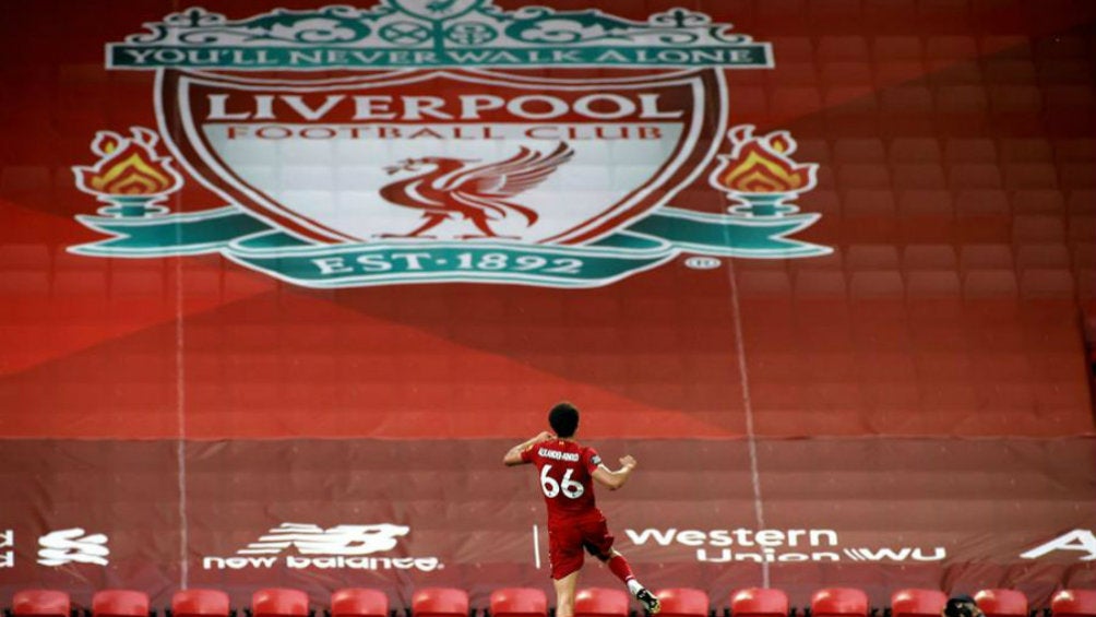 Premier League: Liverpool goleó al Crystal Palace y acaricia el título