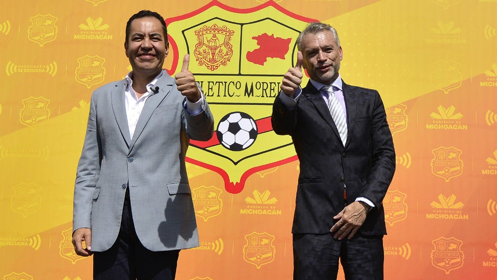 Directivos de Atlético Morelia en presentación