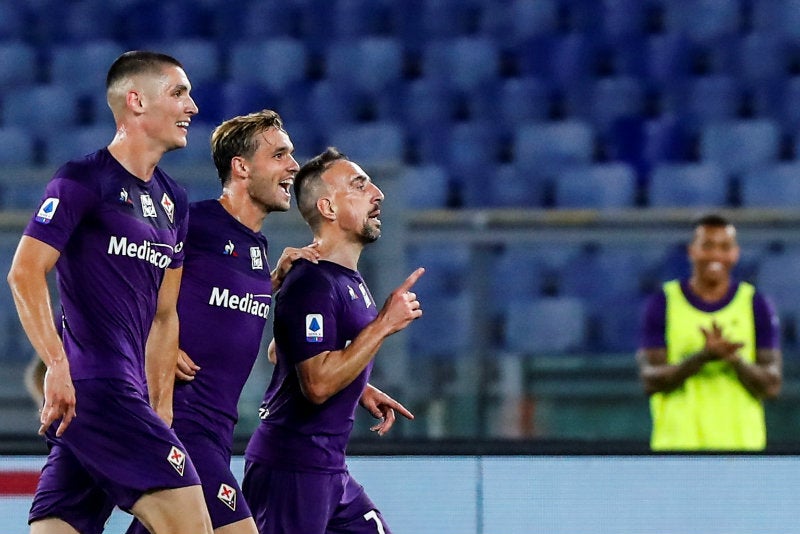 El francés celebra el tanto que le hizo a la Lazio