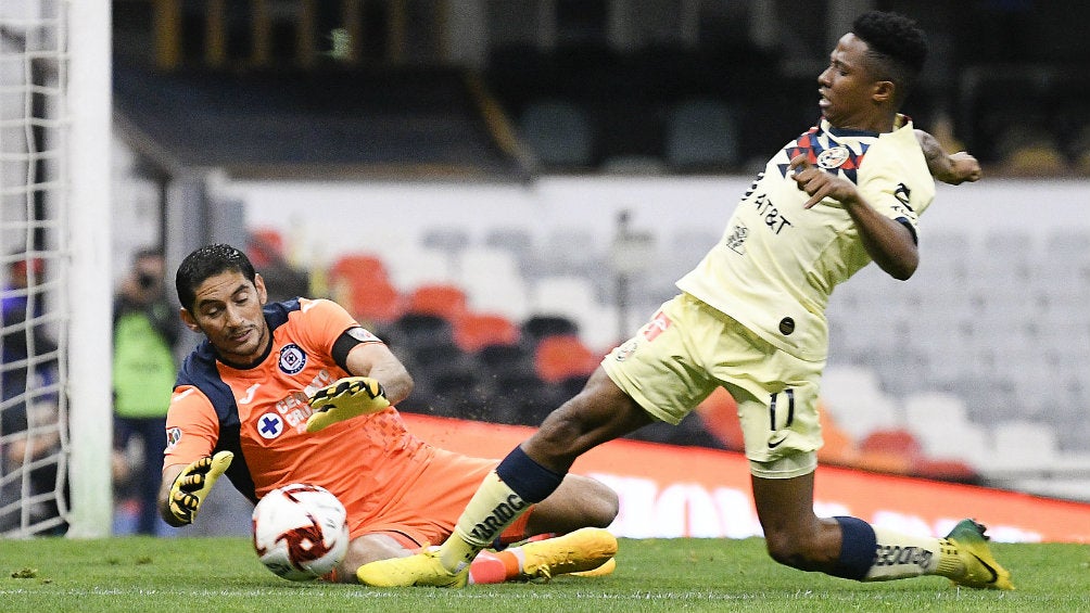 América en partido contra Cruz Azul