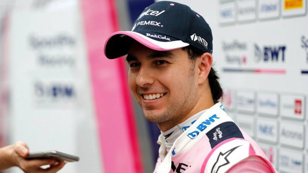 Checo Pérez en carrera de la F1