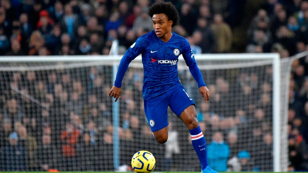 Willian festejando un gol con el Chelsea 