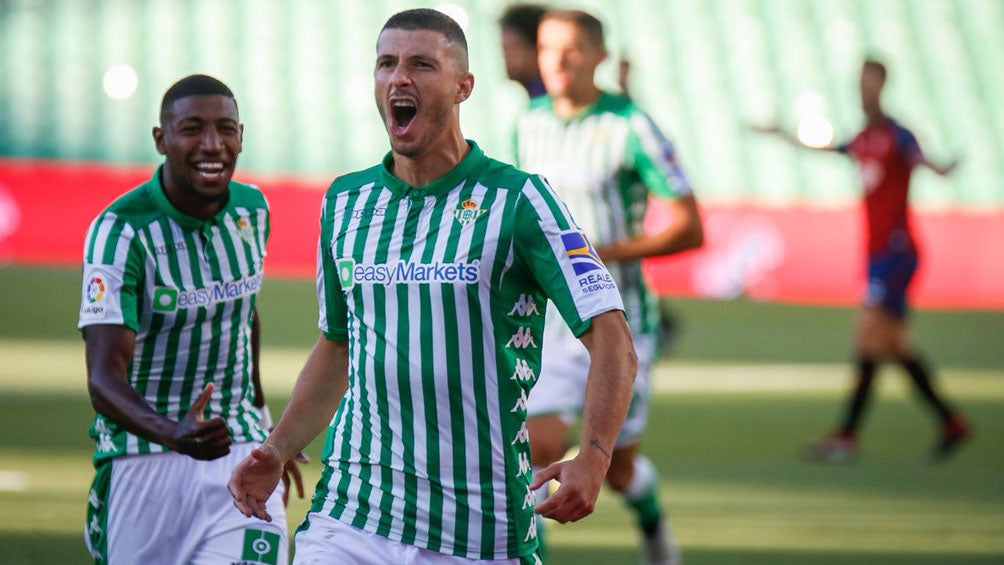 Guido Rodríguez festeja su primer gol con el Betis 