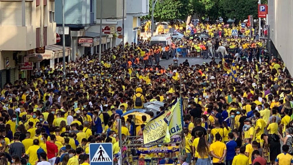 Afición de Cádiz en festejo