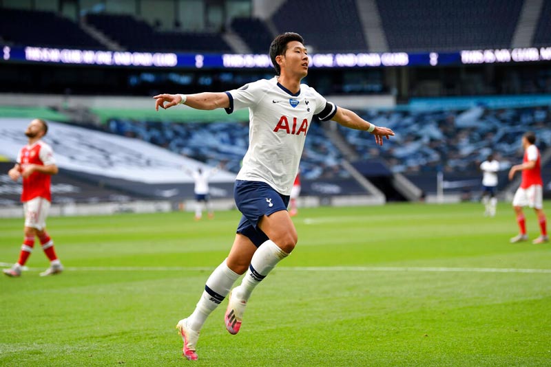 Heung-min Son celebra su gol contra los Gunners