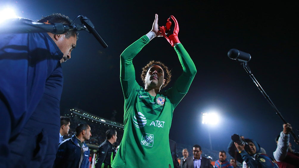 Ochoa agradece a la afición en un juego del América