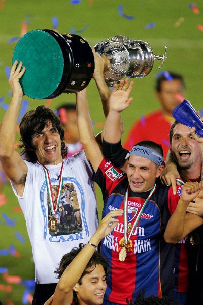 Jugadores del Atlante celebran el título en el 2007