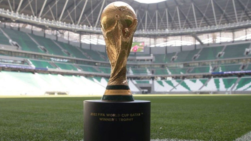 Qatar 2022: trofeo de la Copa del Mundo de la FIFA llega a México