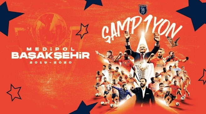 Istanbul Basaksehir celebró la victoria en redes sociales  