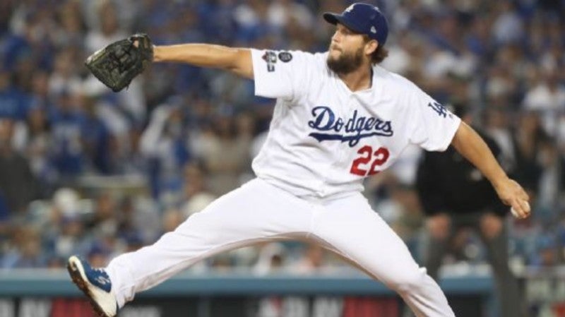 Kershaw lanzando con los Dodgers 