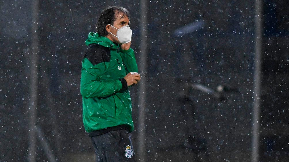 Santos: Guillermo Almada se fue con impotencia tras juego vs Cruz Azul