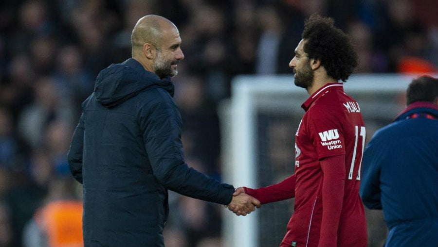 Guardiola saluda a Mohamed Salah