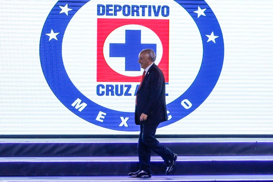 Billy Álvarez renunció a la Cooperativa de Cruz Azul