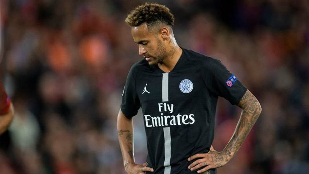 Barcelona: Neymar no será fichado próximamente por el conjunto culé