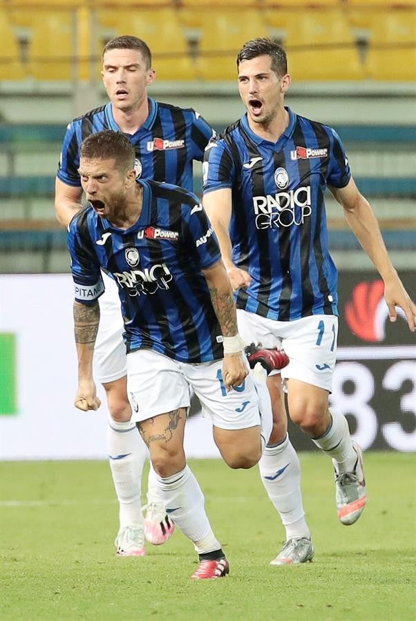 Papu Gómez celebrando un gol con Atalanta