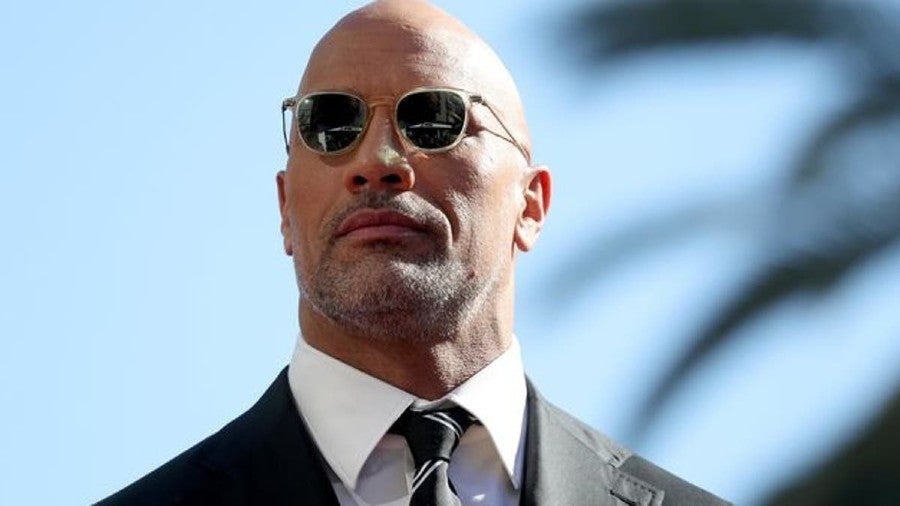 The Rock compró la XFL