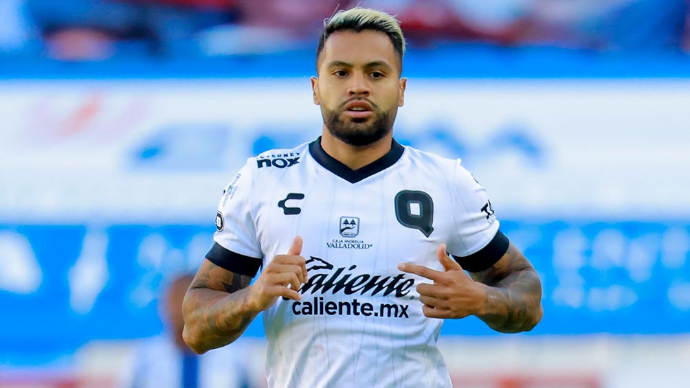 Julián Velázquez: 'Querétaro tiene material para complicar a Cruz Azul'