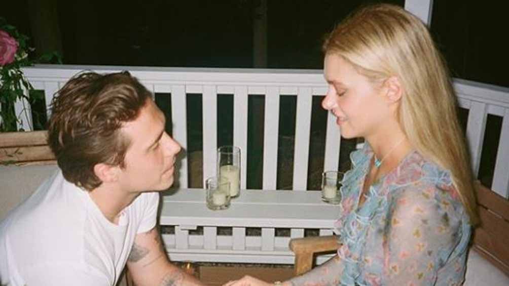 Brooklyn Beckham le pide matrimonio a Nicola Peltz