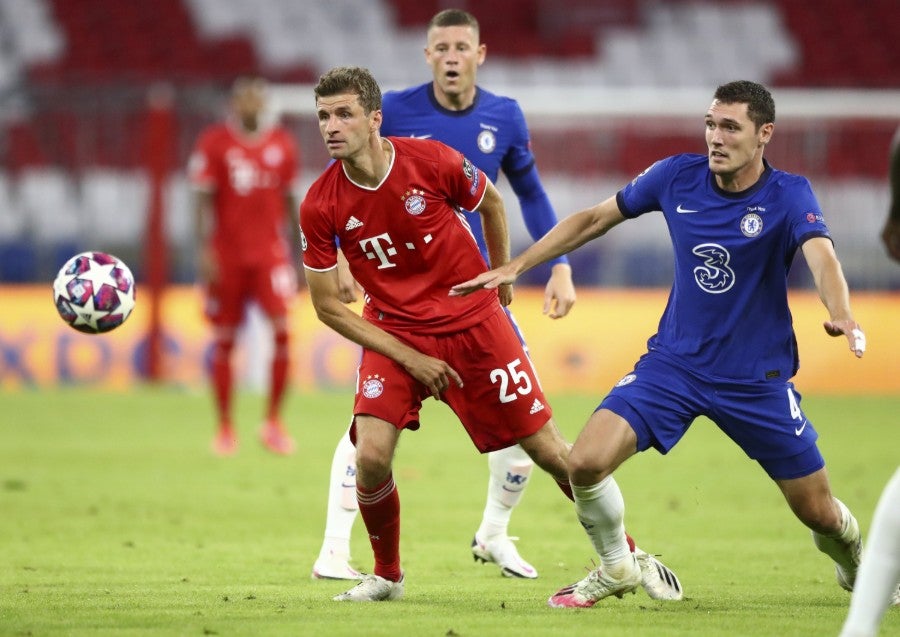 Thomas Müller durante un partido con Bayern Munich