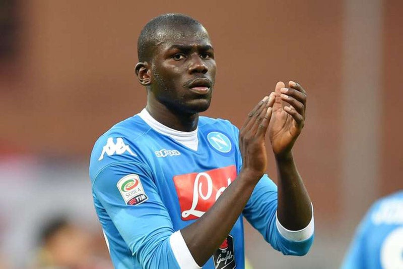 Kalidou Koulibaly previo a un duelo con el Napoli 