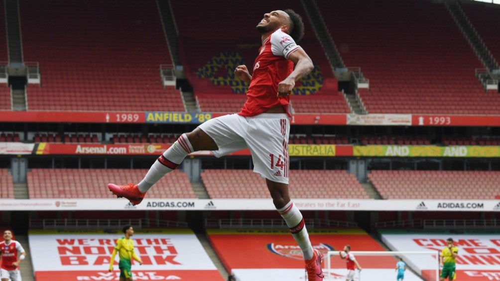 Aubameyang durante un partido con Arsenal