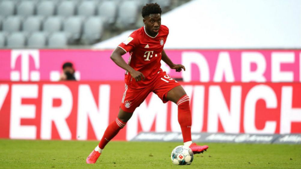 Efraín Juárez: 'Alphonso Davies se contrataba como chambelán; baila increíble'