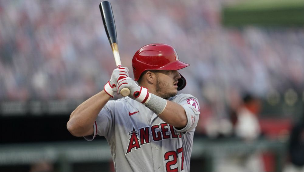 Mike Trout en acción con Los Angeles Angels