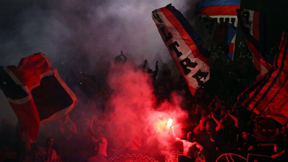 Champions League: Aficionados del PSG inundaron calles de París pese a pandemia