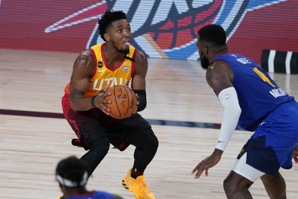 Donovan Mitchell en acción con los Utah Jazz