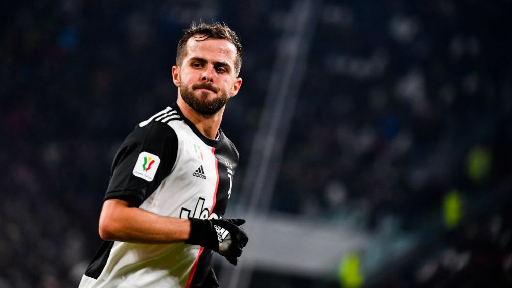 Barcelona: Pjanic perdió sentidos del olfato y gusto, pero 'se siente bien'