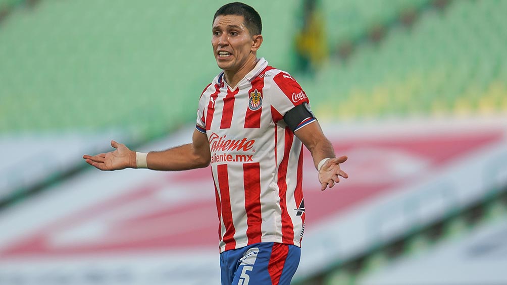 Chivas: Jesús Molina aseguró que tiene que ser más ca... en el vestidor