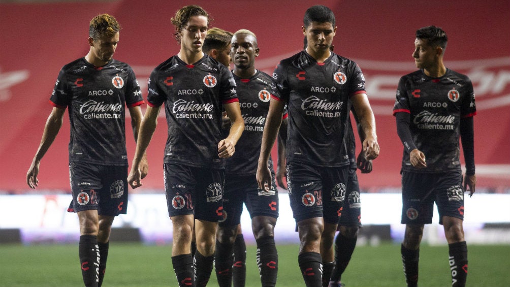 Xolos durante partido contra Puebla