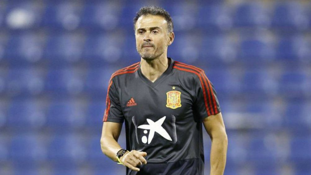 Luis Enrique dirige entrenamiento de España