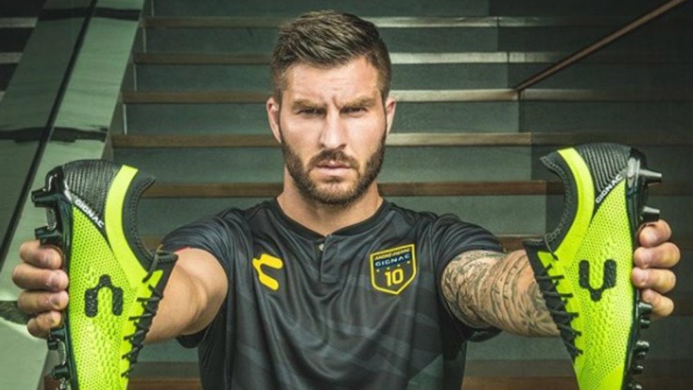 Nuevo jersey de Gignac