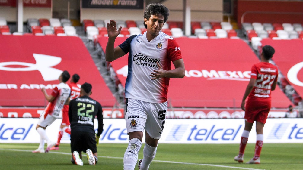 Chivas: JJ Macías, único delantero disponible para todos los partidos del torneo