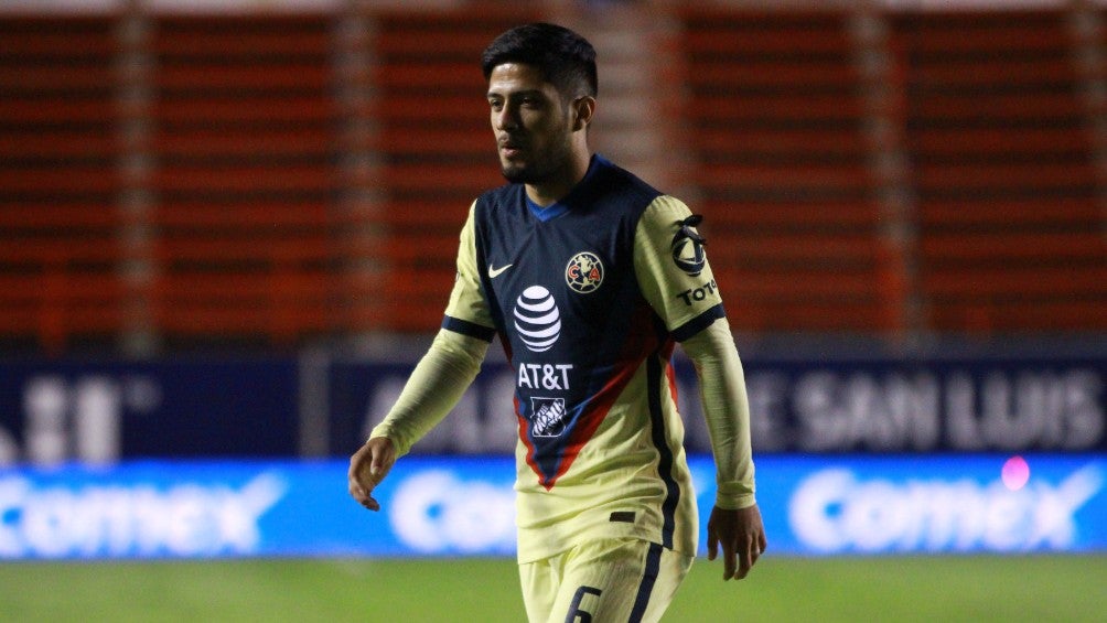 Sergio Díaz durante un partido con América