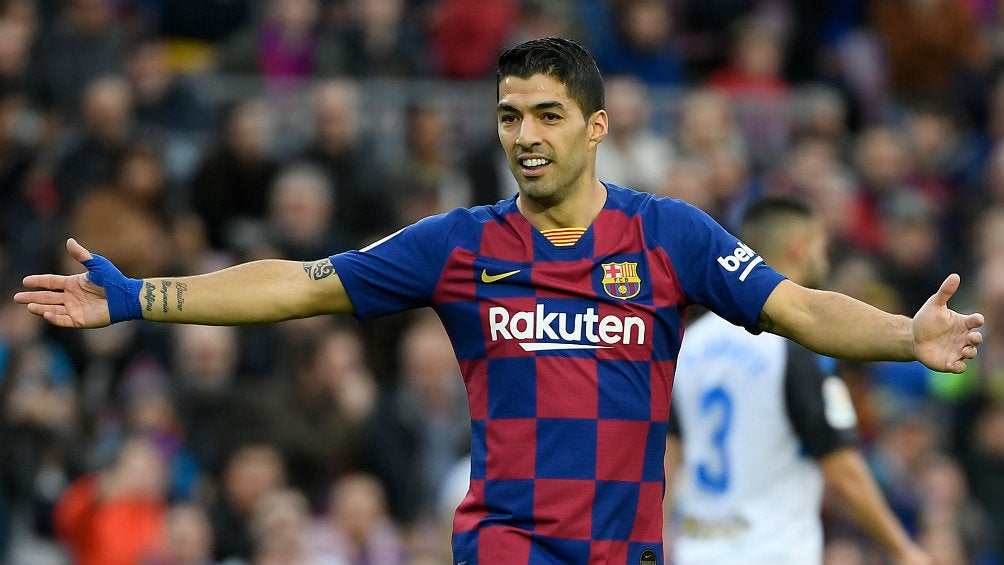 Luis Suárez en partido con Barcelona