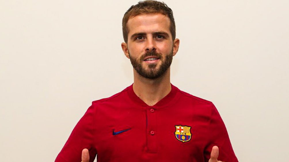 Miralem Pjanic tras su llegada a Barcelona 