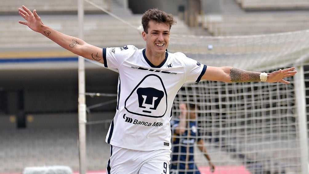 Juan Ignacio Dinenno marcó el segundo para Pumas 