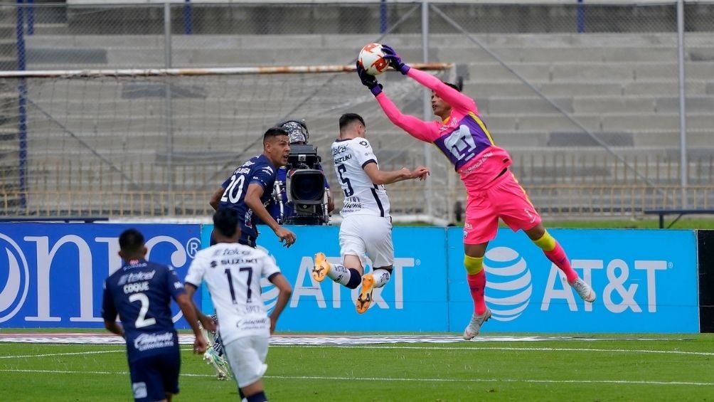 Alfredo Talavera tuvo una buena actuación 