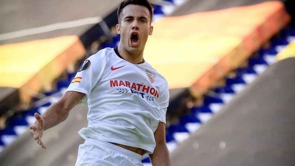 Sergio Reguilón en partido con Sevilla