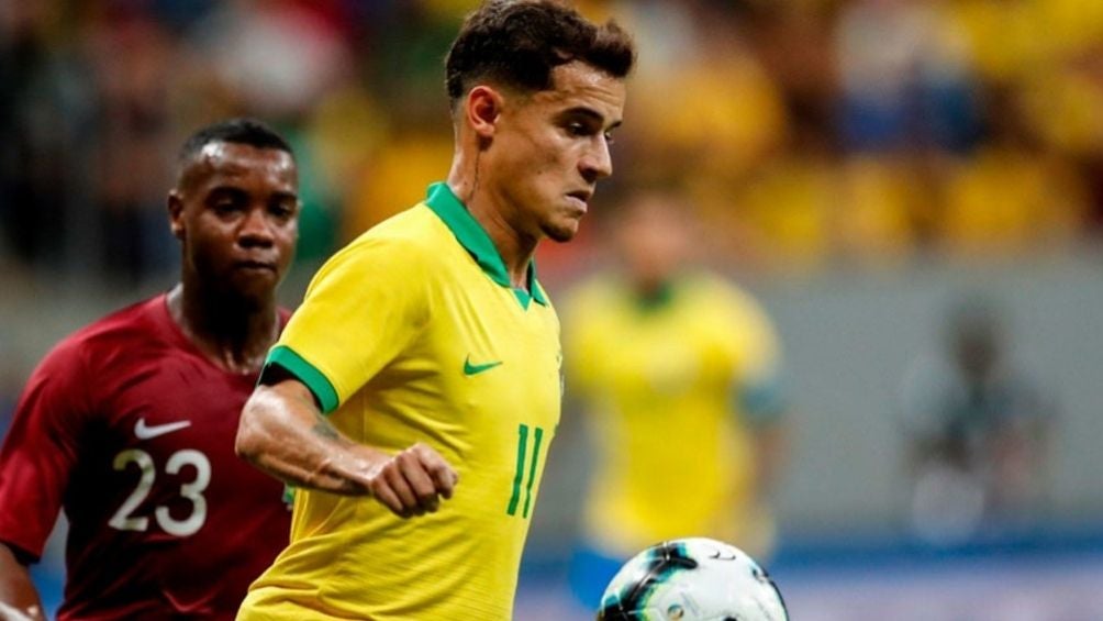 Coutinho durante un partido con Brasil